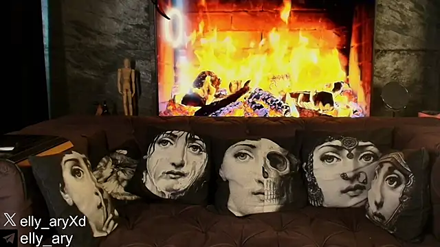 daddyonlyloveme Chat Room in diretta