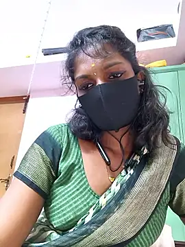 Honey_rosetamil's Webcam Show