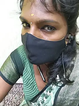 Honey_rosetamil 在線直播表演