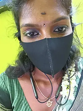 Chatroom XXX en direct de Honey_rosetamil