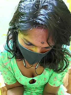 Tamil_lovelydoll96のライブXXXチャット