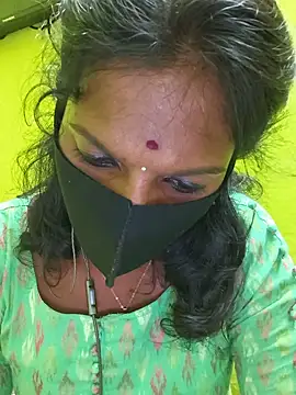 Tamil_lovelydoll96 即時 XXX 聊天
