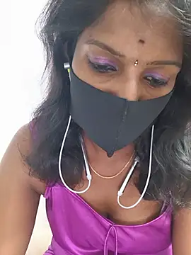 แชท XXX สดของ Tamil_lovelydoll96