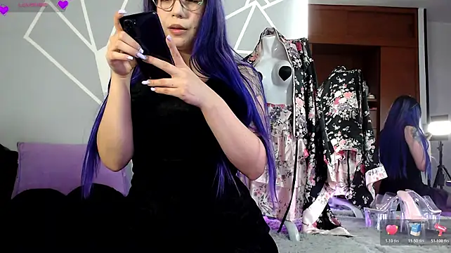 عرض كام karlamoon23