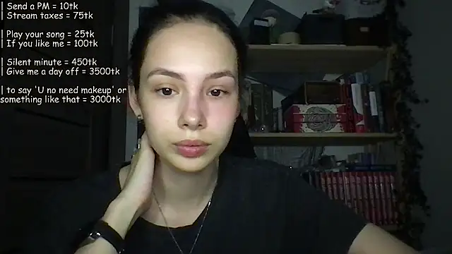 Yuna5343 Adlı Modelin Canlı XXX Sohbeti