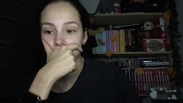 Yuna5343's Live XXX Chat