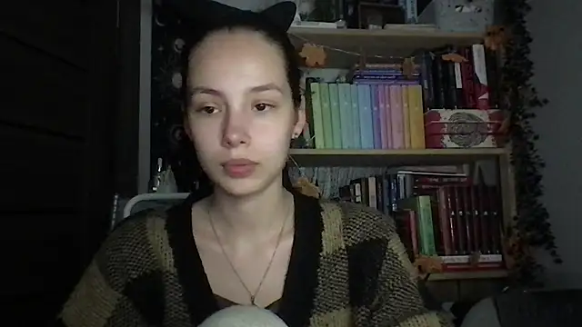 Yuna5343 Chat XXX in diretta