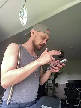 MattMiller28 – webcam-show