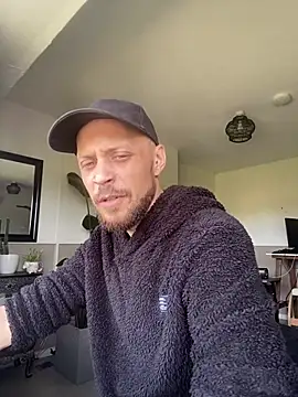 הופעת וובקאם של MattMiller28