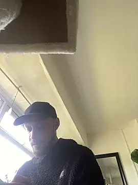 MattMiller28's Webcam Show