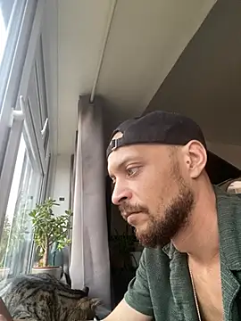 הופעת וובקאם של MattMiller28