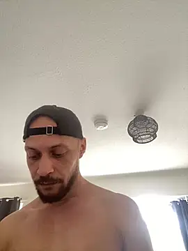 MattMiller28 网络视讯表演