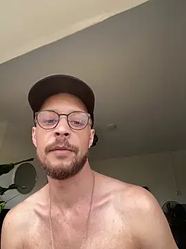MattMiller28 webcam show