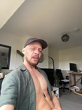 MattMiller28 在線直播表演