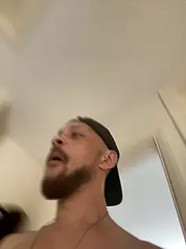 MattMiller28 Шоу с уебкамера