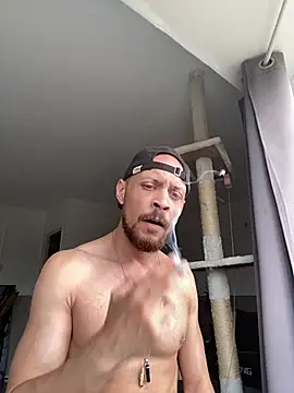 MattMiller28 网络视讯表演