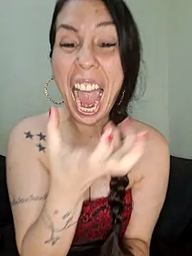 Chatroom XXX en direct de Lua_rinaldix
