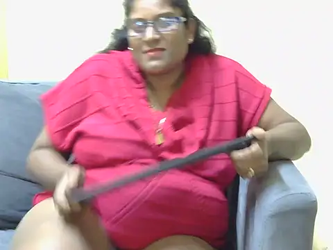 xxA_THUGS_SWEETHEARTxx Adlı Modelin Canlı XXX Sohbeti