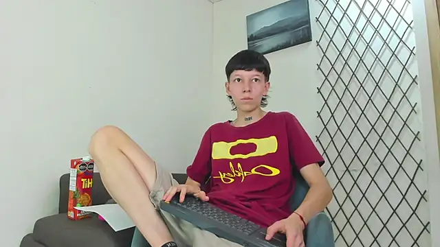 LiamBrown09: απευθείας συνομιλία ΧΧΧ