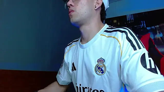 alexgiraldo__のウェブカメラショー