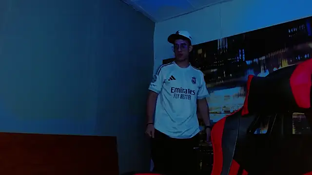 alexgiraldo__ 라이브 XXX 채팅