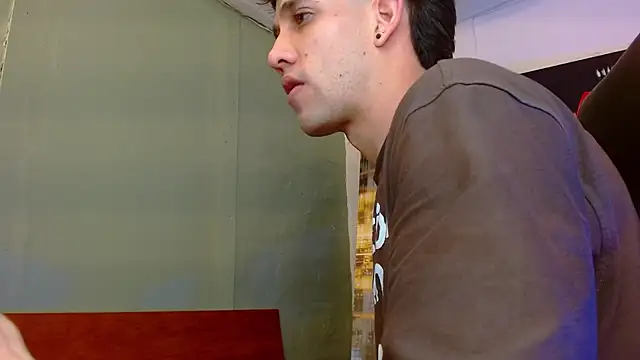 alexgiraldo__n Webbikameraesitys
