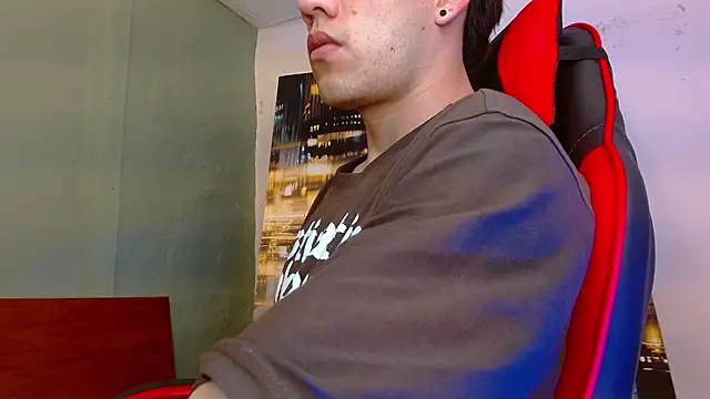 Онлайн чат XXX alexgiraldo__