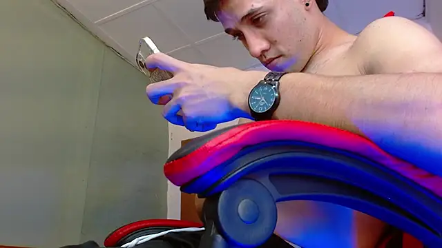 alexgiraldo__ – Naživo XXX chat