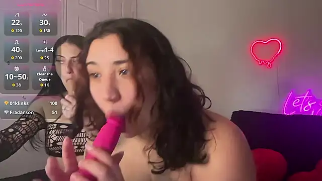 nina_lovez's Webcam Show