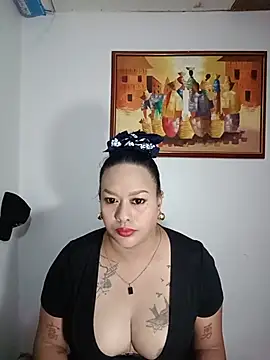 EmmaKantutera Pertunjukan Webcam