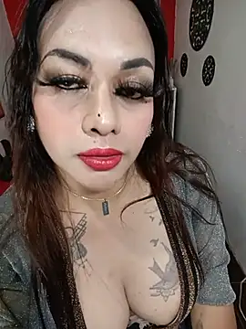 הופעת וובקאם של EmmaKantutera