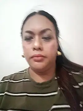 EmmaKantutera Pertunjukan Webcam