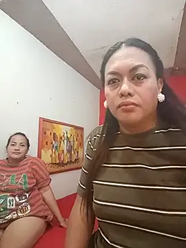 EmmaKantutera Pertunjukan Webcam