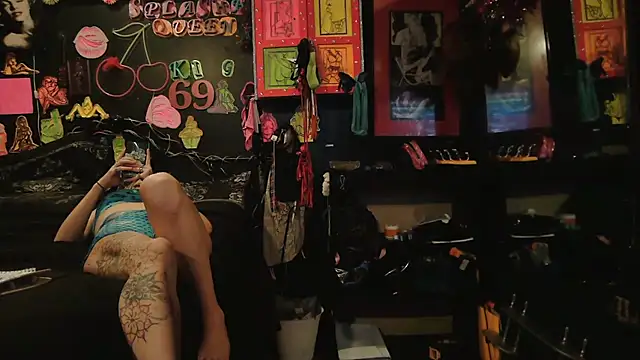Splash_Queen420 Adlı Modelin Web Kamerası Şovu