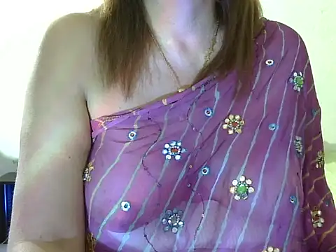 Czat XXX na żywo – rakhi_1211