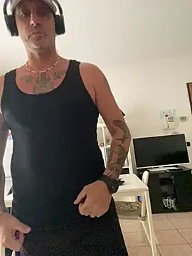 Maurinho3005 Webcam show