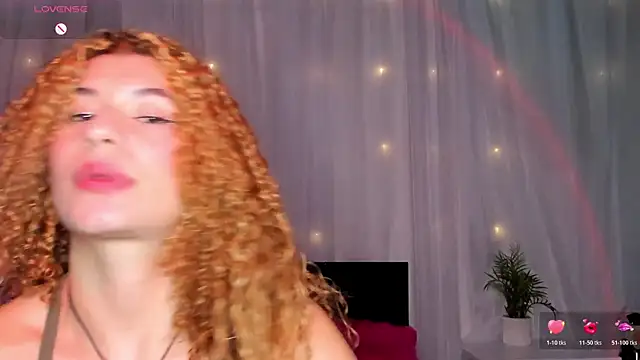 Chat XXX en directo de Evolet_Bee