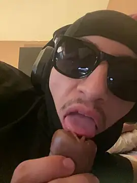 FantasticB1 webcam show