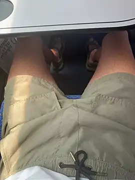 AdrianAfterDark 网络视讯表演