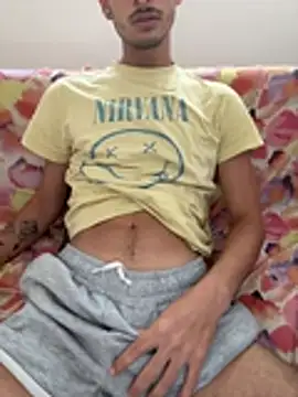 AdrianAfterDark 在線直播表演