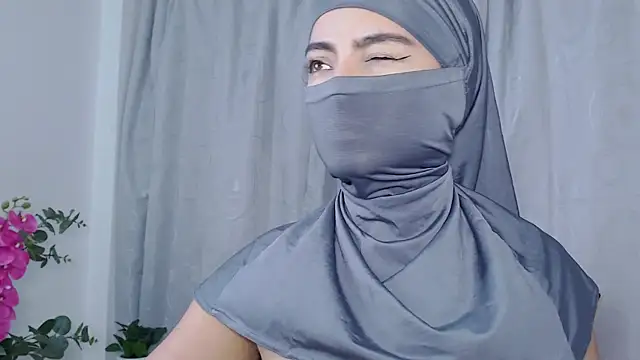 jade_nassar webcam show