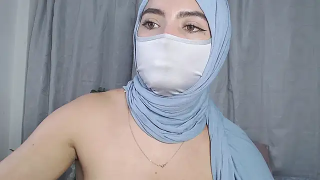 jade_nassar webcam show