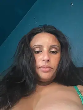 Angelaarayexx – webcam-show