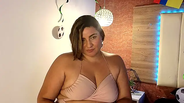 AgnesIvanova's Live XXX Chat