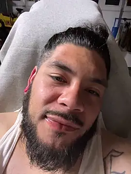 Bbrn69official's Webcam Show