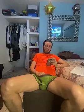 Pokazy przed kamerką – Alexitho25