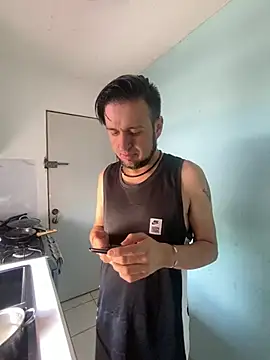 Alexitho25 Webcam-Show