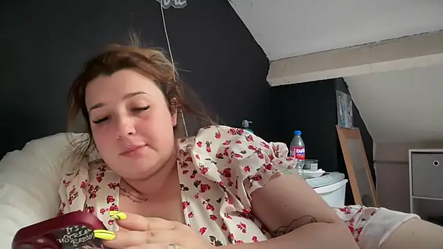 curvy_rosie69 现场XXX聊天