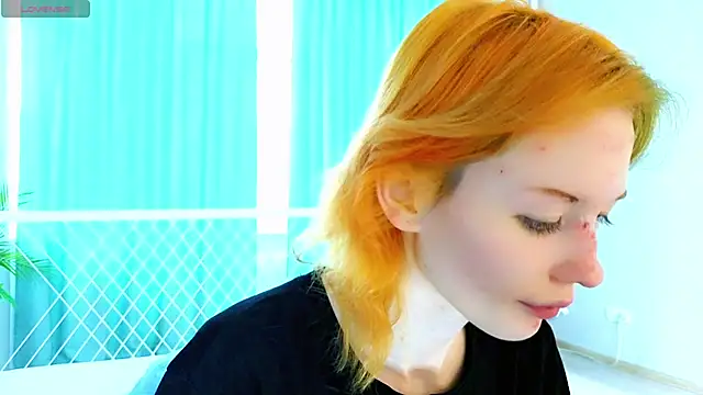 Chatroom XXX en direct de Kiara_Age