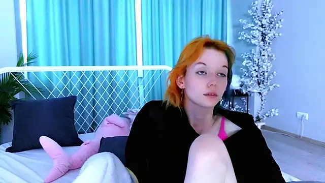 Živý XXX chat Kiara_Age